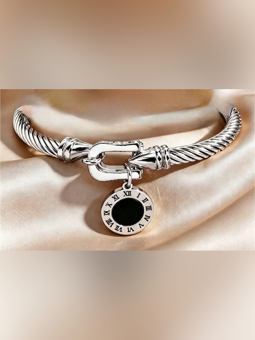 Western Horseshoe Bracelet Silver Cable Bracelet with Black Roman Dial Charm